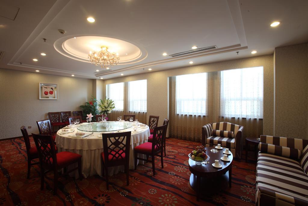 Beijing Wuhuan Hotel Buitenkant foto